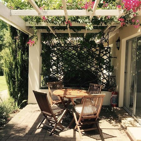 Constantia Spring Bed & Breakfast Dış mekan fotoğraf