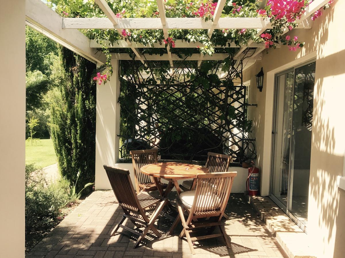 Constantia Spring Bed & Breakfast Dış mekan fotoğraf